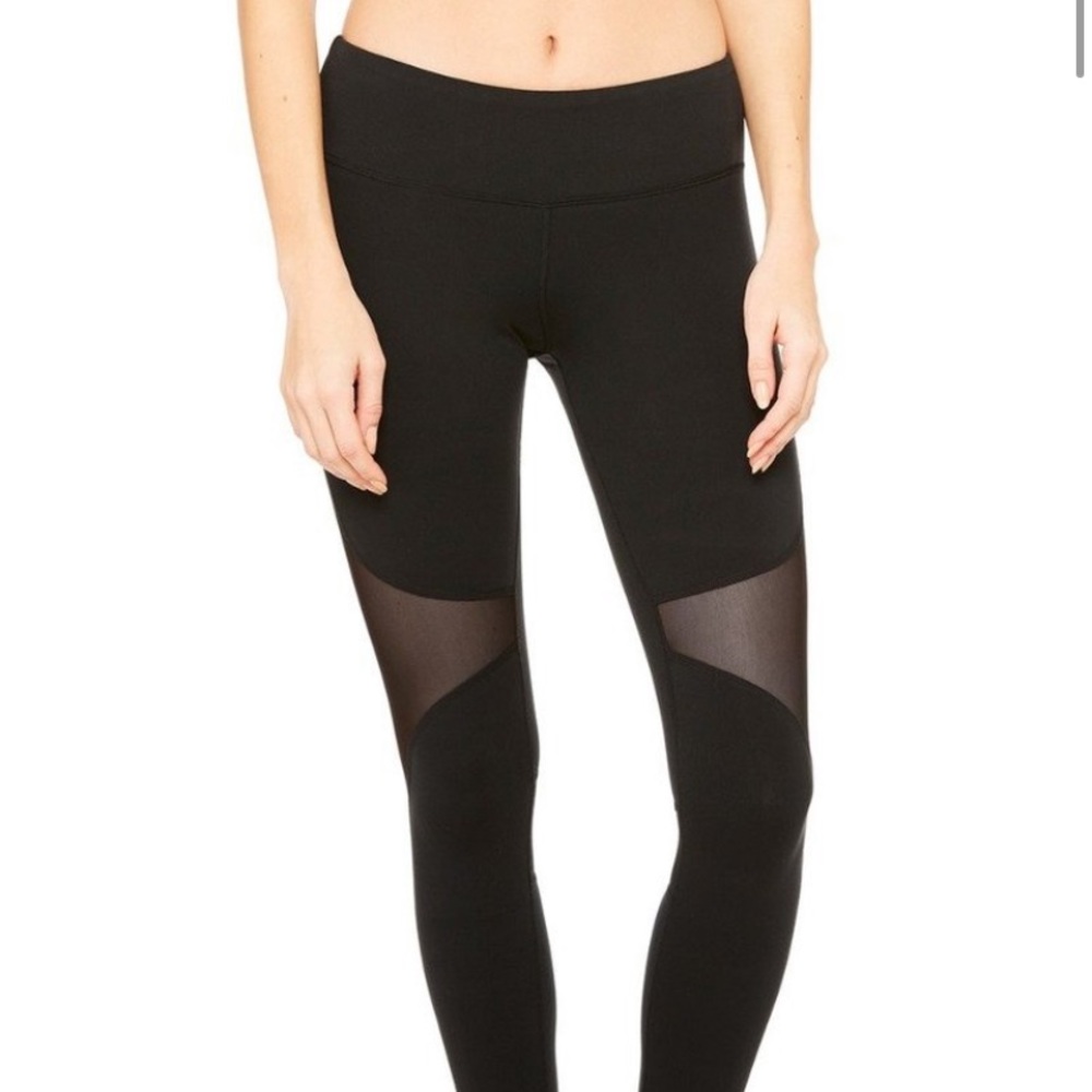 ALO yoga leggings with mess details on side